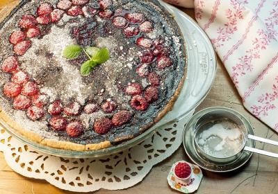 《女侍情緣》寂寞芝加哥派 | 巧克力莓果爆漿熔岩派