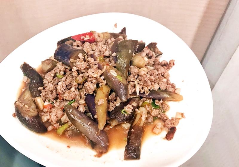免過油、更健康!煮出不輸給餐廳的魚香茄子!