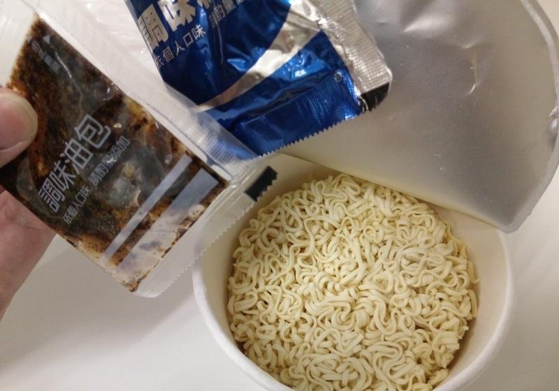 颱風天吃泡麵擔心添加物？食藥署：無防腐劑也能保存