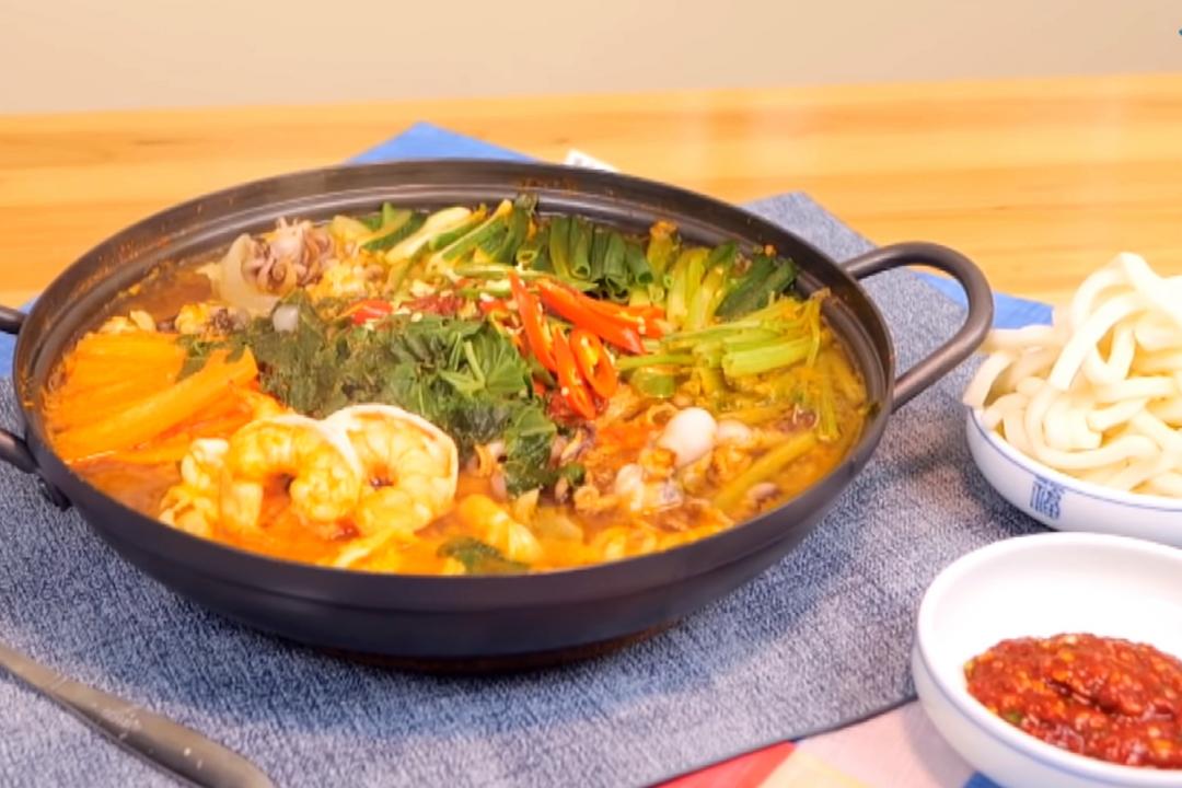 辣炒章魚蝦子牛腸鍋 | 釜山道地下酒菜滿滿海鮮超唰嘴