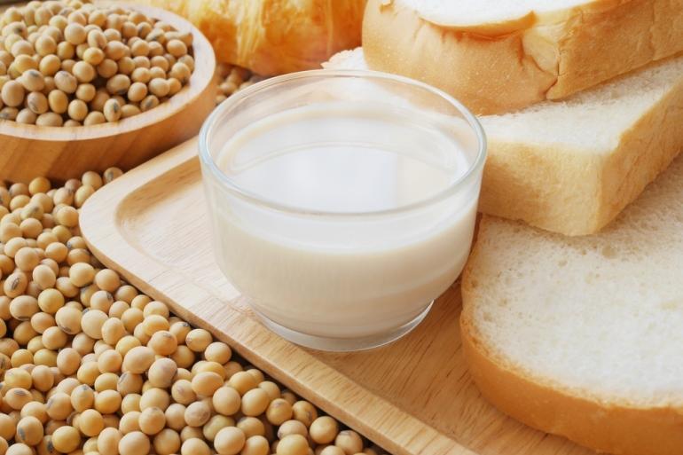 黃豆製品、豆漿致乳癌？營養師曝「正確吃降機率」還有４大好處