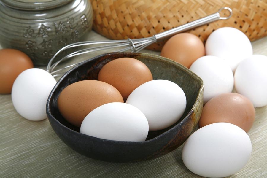 蛋價破新低！吃雞蛋先搞懂６大迷思：生吃小心掉髮危機