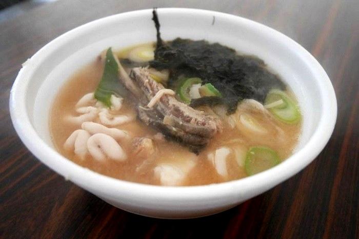 日本新年不只吃御節料理！一月限定的七草粥、牡丹鍋祈福兼暖身