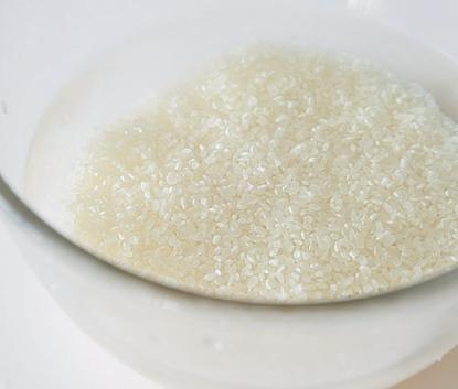 一飯一湯簡單吃出健康！日營養師教做「腸活」飯糰＋味噌湯