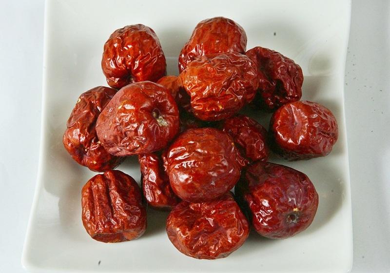 秋分滋補養血「紅三寶甜湯」！紅豆紅棗搭「穀物紅寶石」電鍋輕鬆煮