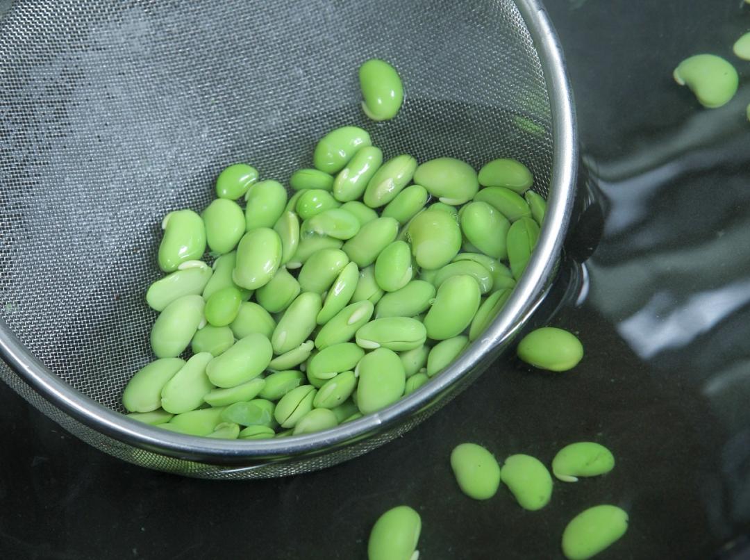 植物之肉「毛豆」蛋白質比雞蛋還高！３步驟用電鍋做「毛豆豆腐」