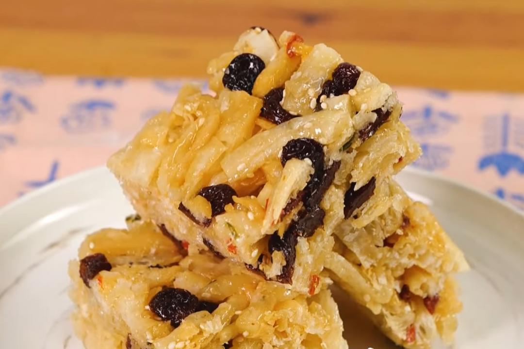 古早味「沙琪瑪」用冷凍抓餅也能做！香酥鬆軟不黏牙有秘訣