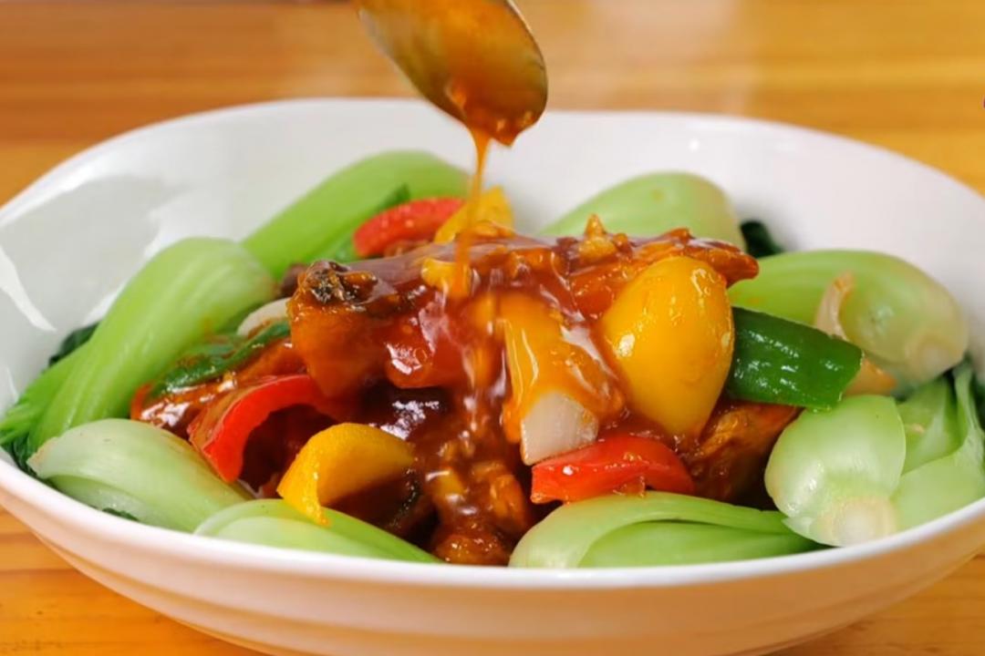 炸魚片一招外酥內嫩無腥味！年菜宴客「糖醋鱸魚」酸甜開胃