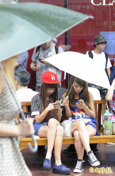 青少年別憂鬱！研究：中年以後心臟病機率增加