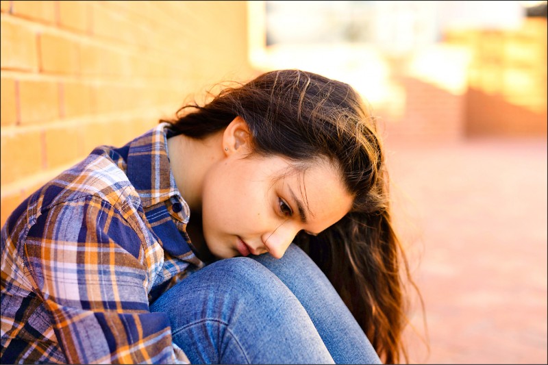 逞強說「我沒事」 女學霸險輕生