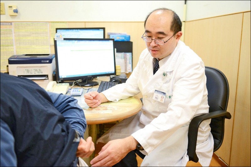 健康網 男跌倒撞下巴咬合無力經診斷竟是 下顎骨粉碎性骨折 即時新聞 自由健康網