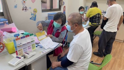 頭份加碼辦抽獎 鼓勵市民「疫苗打起來」