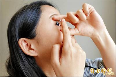 健康網》矯正近視好幫手！ 食藥署：「角膜塑型片」注意使用事項