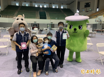 竹市推防疫模範生 18歲以下9月底前接種Covid疫苗可抽大獎