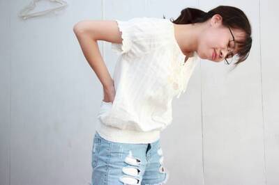 40歲女背痛好不了 一查「癌王」轉移 醫揭4症狀是警訊