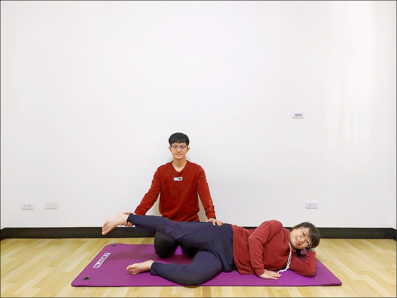 《新春健康操》孕婦伸展操 增進感情、遠離痠痛