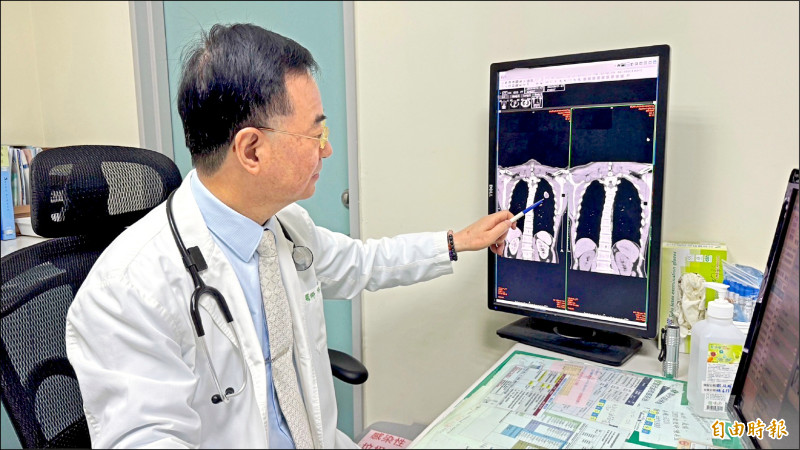 高劑量類固醇治頭痛 男痰帶血引發肺膿瘍