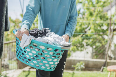 健康網》不讓「香港腳」上門！ 醫曝2招：「這溫度」洗襪子除黴菌