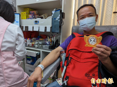 年關血荒！紫南宮捐血送錢母 春節前湧排隊人潮