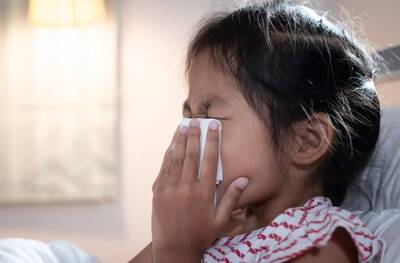 健康網》童濃鼻涕又染鼻前庭炎 醫：與「這動作」有關