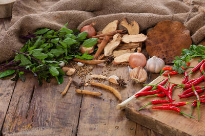 健康網》防食安問題從調味料下手  營養師授5要1不要