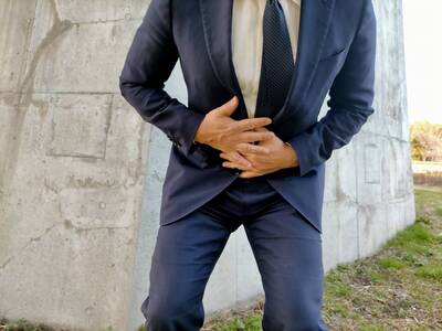 健康網》闌尾炎用藥沒回診 腫到破掉滿腹腔是膿