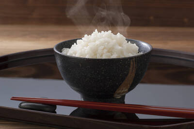 健康網》白飯是「精製澱粉」減脂別碰？ 醫：掌握份量安心吃