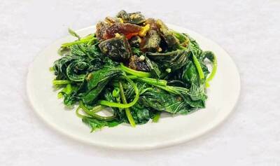 健康網》一口驚艷絕配組合！ 3步驟「皮蛋地瓜葉」上桌