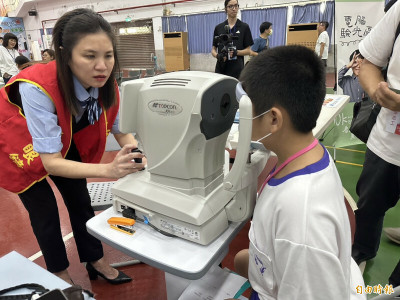 北市國小學童免費視力檢查 年底前完成可抽商品卡