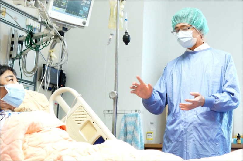 克服血型不同：AB型夫捐腎救O型妻 雙重血漿置換術活體移植成功