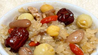 健康網》小寒食補甜點！ 「蓮棗糯米飯」暖胃養生