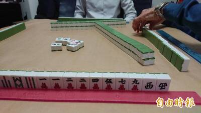 健康網》打牌防失智多項研究認可 醫籲「這點」要遵守