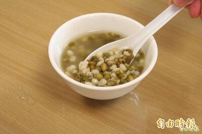 健康網》蕁麻疹紅癢難耐 醫推綠豆湯清熱解毒