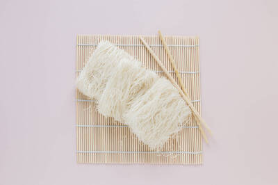 健康網》9類高鈉食物陷阱：白土司入列 「它」一小份逼近每日建議攝取量