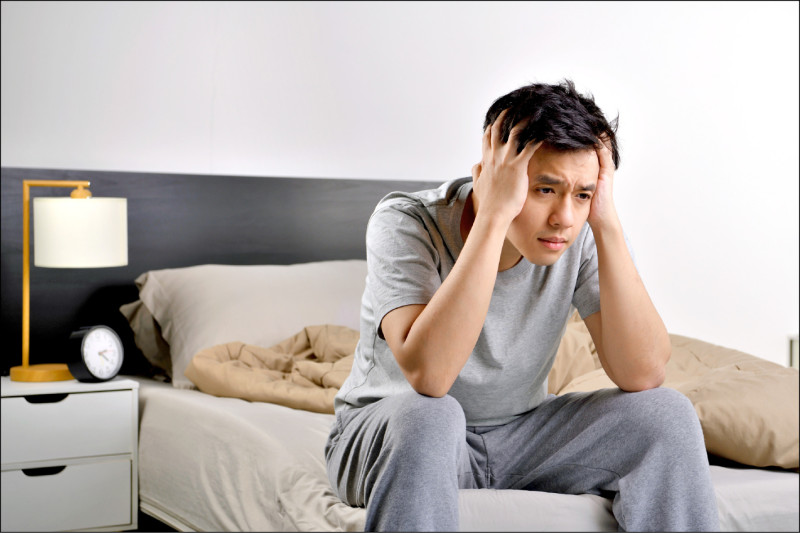 「睡眠障礙」新國病 醫：長期用藥恐成癮