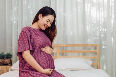 健康網》快生了嗎？ 落紅、破水、子宮規律收縮是生產3大產兆