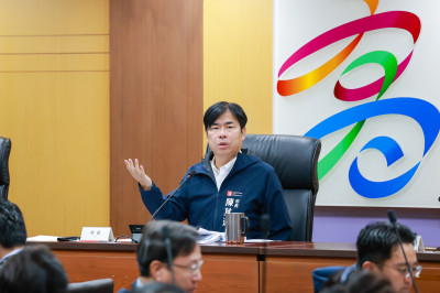 高雄公費流感及新冠疫苗10月開打  陳其邁籲高風險族群踴躍接種