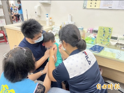 大S流感併發肺炎離世 竹市今年流感疫苗開打踴躍 備12.5萬劑