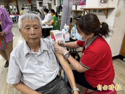 高雄80萬劑流感疫苗今開打 11月底前可接種可抽電視