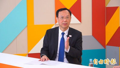 蘇一峰批AADC缺乏症新藥搶健保資源 石崇良揭評估考量