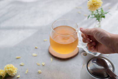 健康網》大雪時節氣溫驟降 中醫推1湯1茶補腎、護心血管
