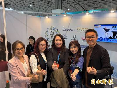 台灣醫療科技展》政大生醫平台社不缺席 7學子組隊吸人氣