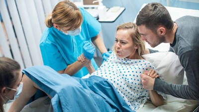 健康網》無痛分娩害自己腰痠？婦科醫：3事害你腰痠