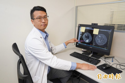 熟齡婦後膝窩長出腫塊、蹲跪會麻  醫揪出是貝克氏囊腫作怪