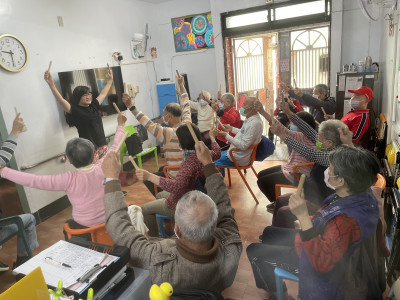 擴大失智照護  新營醫院規劃成立共照中心團隊