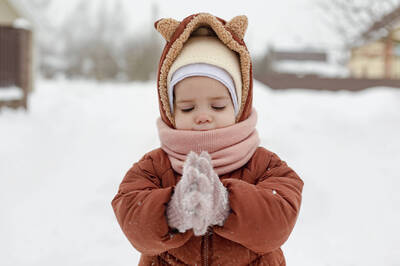 健康網》怕孩子穿不夠  醫曝家長老是摸錯地方