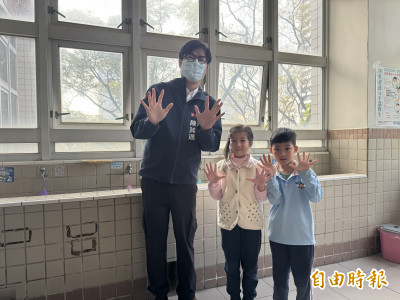 高雄某國小11童疑似腸病毒群聚 醫護爸媽隱匿恐挨罰30萬