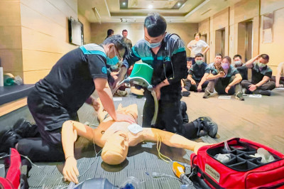 急性氣喘險沒命 和美救護車上急救制度成功救回