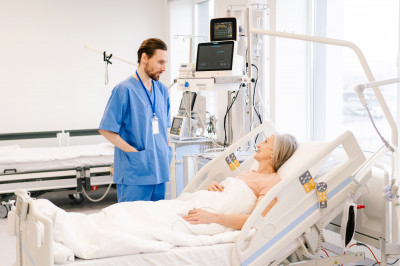 長照3.0補助加碼 7月起納入「全租賃智慧輔具」