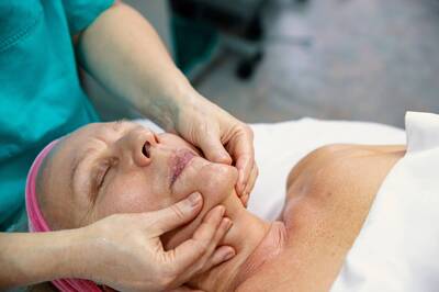 健康網》春節別怕「焦糖臉」 1週排糖穩膚